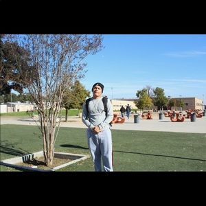 Meet your Posher, Jonathan